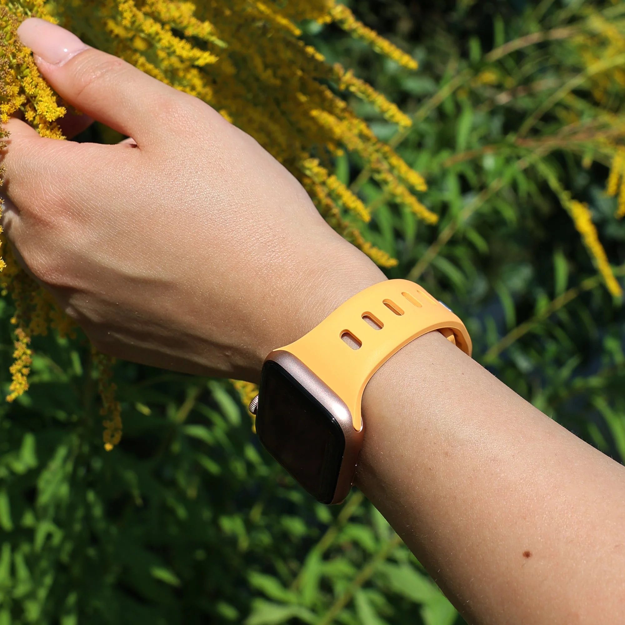Silikonarmband "Nova" für Apple Watch - Image 4